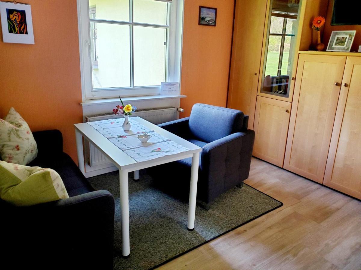 Ferienwohnung 2 Bei Familie Saupe Schaprode Exterior photo