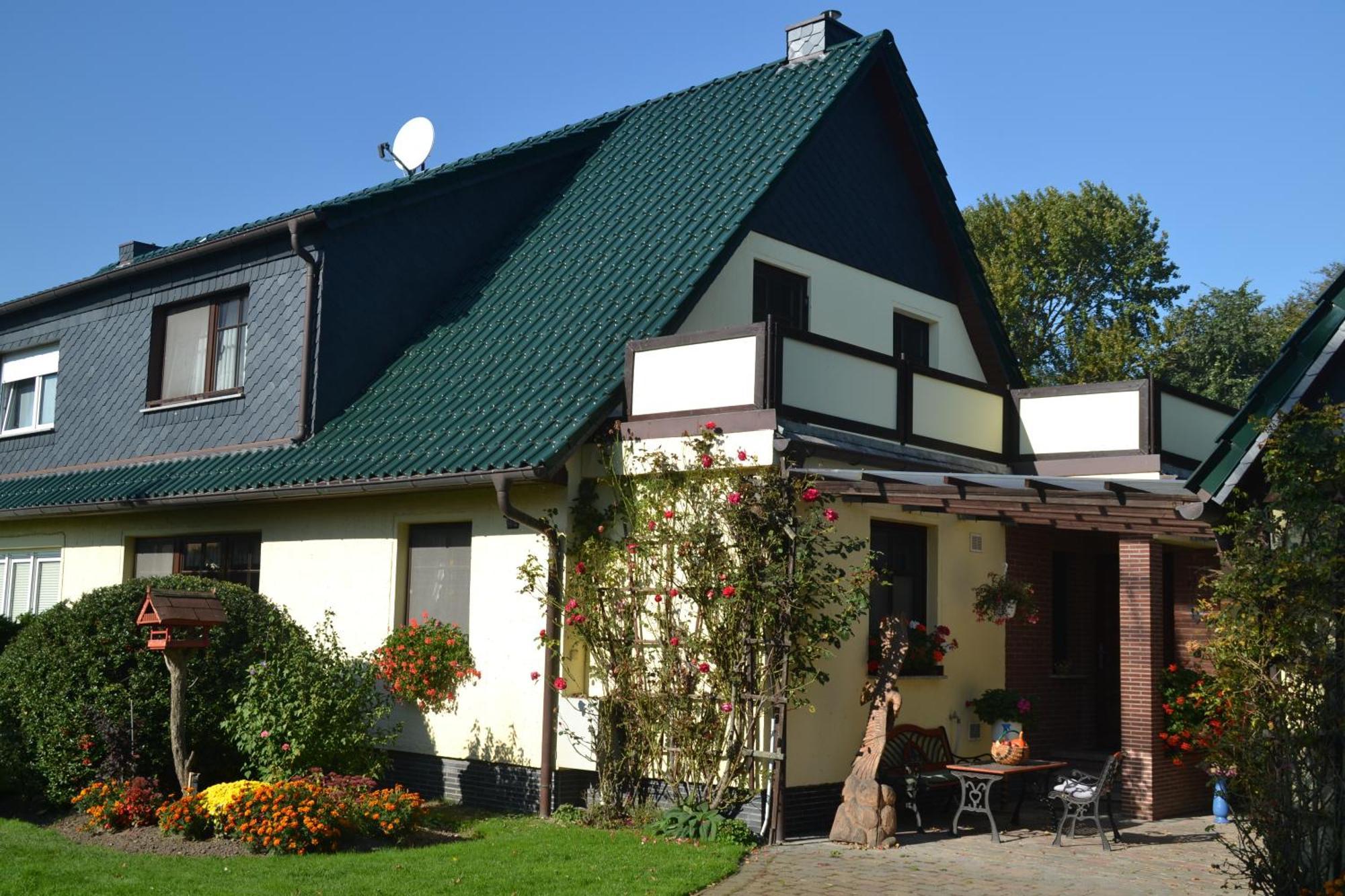 Ferienwohnung 2 Bei Familie Saupe Schaprode Exterior photo