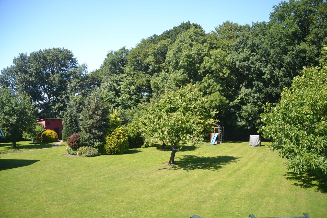 Ferienwohnung 2 Bei Familie Saupe Schaprode Exterior photo